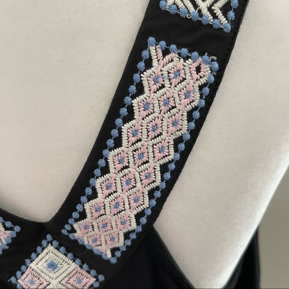 Gibson x Hi Sugarplum! Sicily Embroidered Racerback Knit Dress - Picture 5 of 9